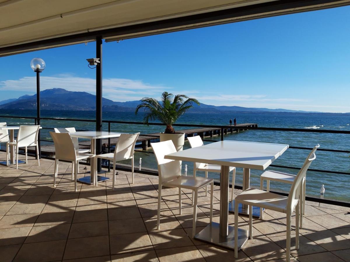 Terry House Villa Sirmione Buitenkant foto